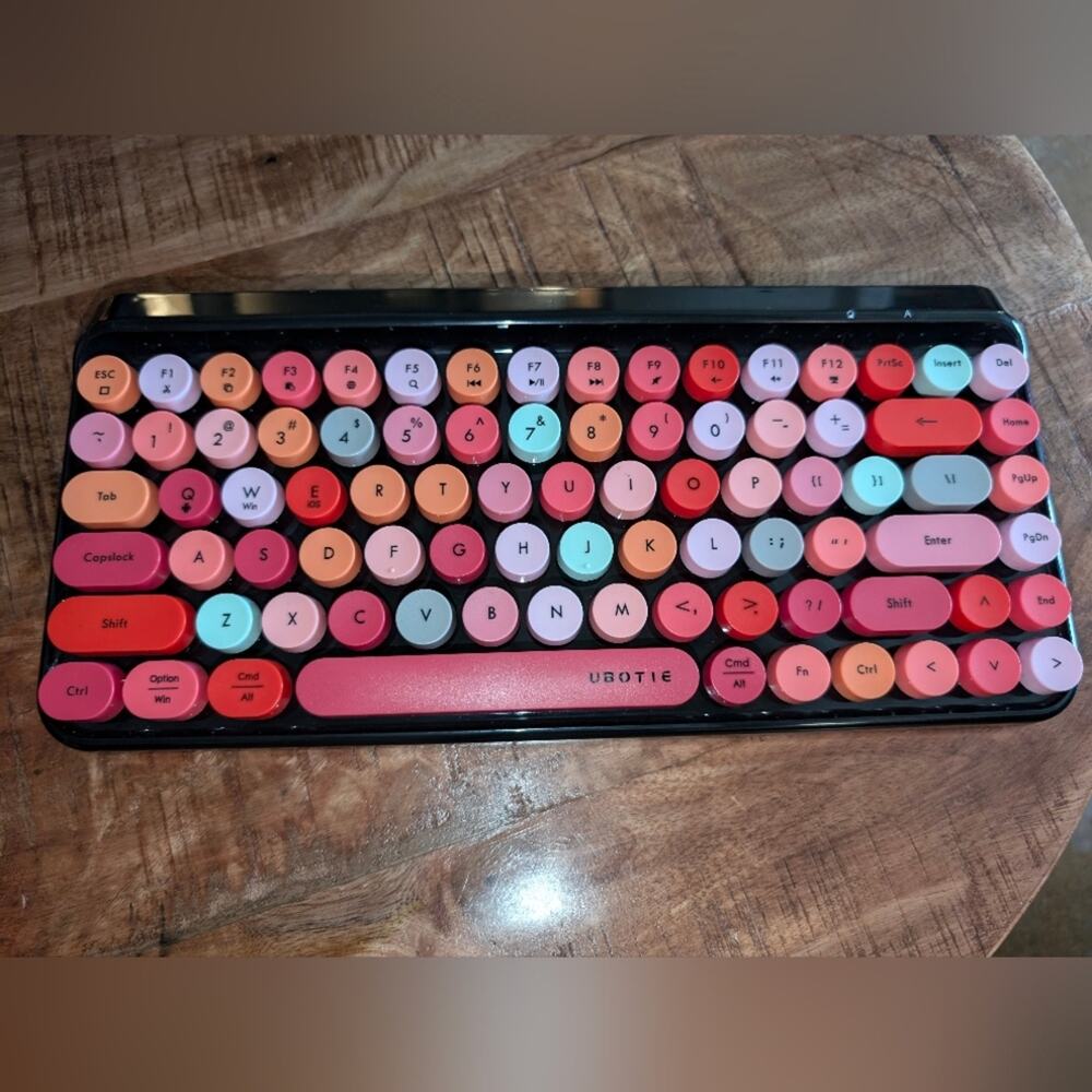 🗽Colorful Wireless Keyboard